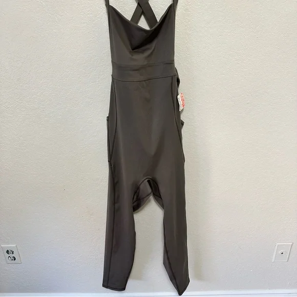 NEW free people movement My High Onesie brown jumpsuit size L - Picture 12 of 14